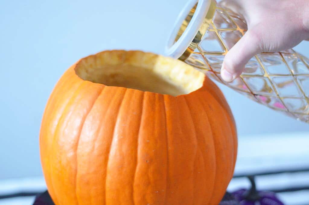 DIY Pumpkin with Spooky Smoke – KC You There