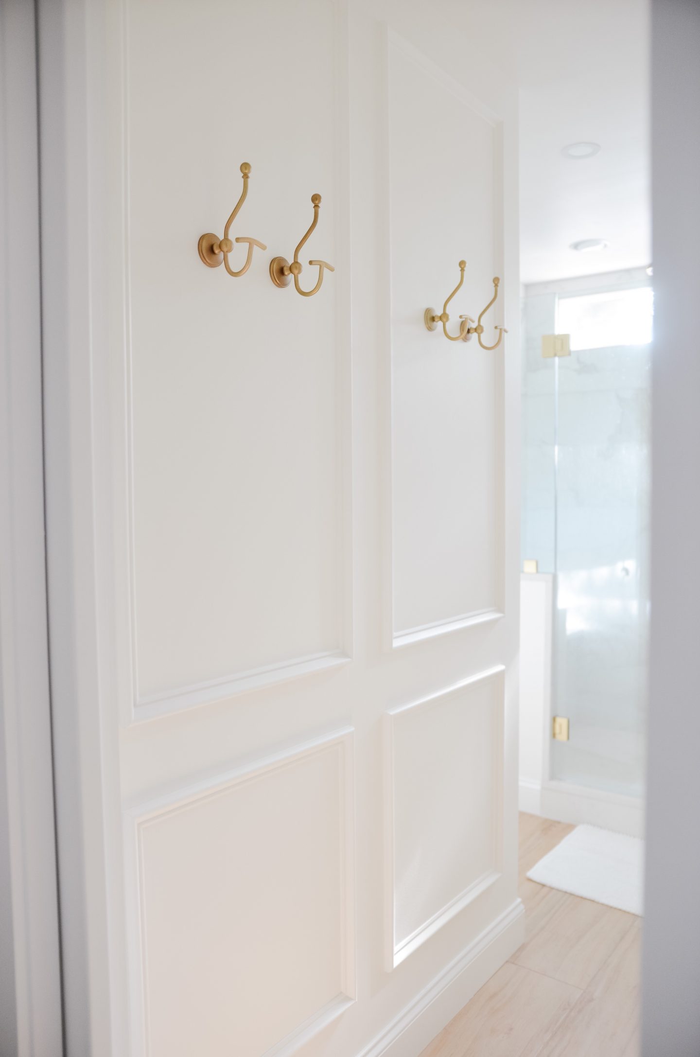 gold hooks for bathroom