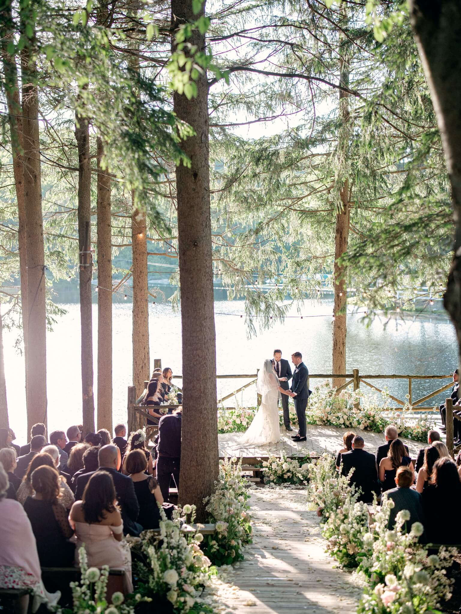 wedding planning & design - cedar lakes wedding