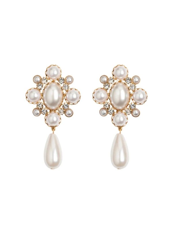 white pearl earrings