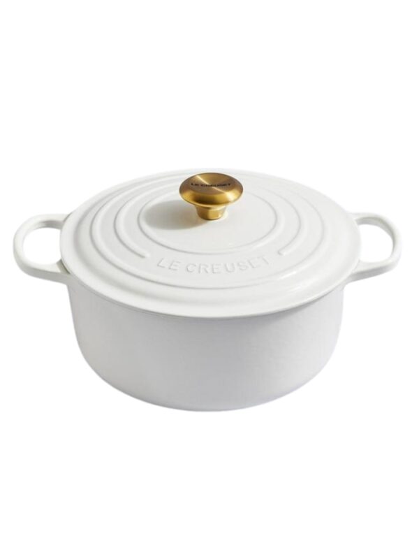 white le creuset pot