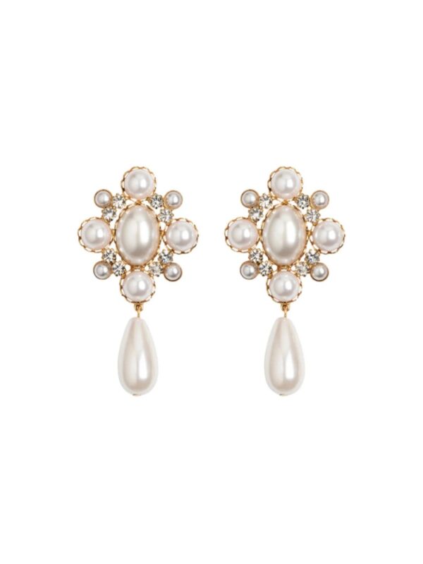 pearl drop earrings