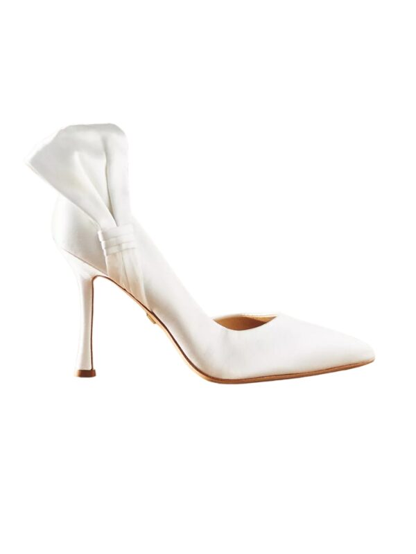 bridal pumps