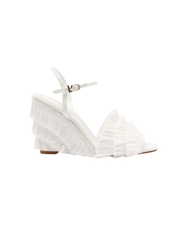 Yves Fringe Wedge In White Raffia