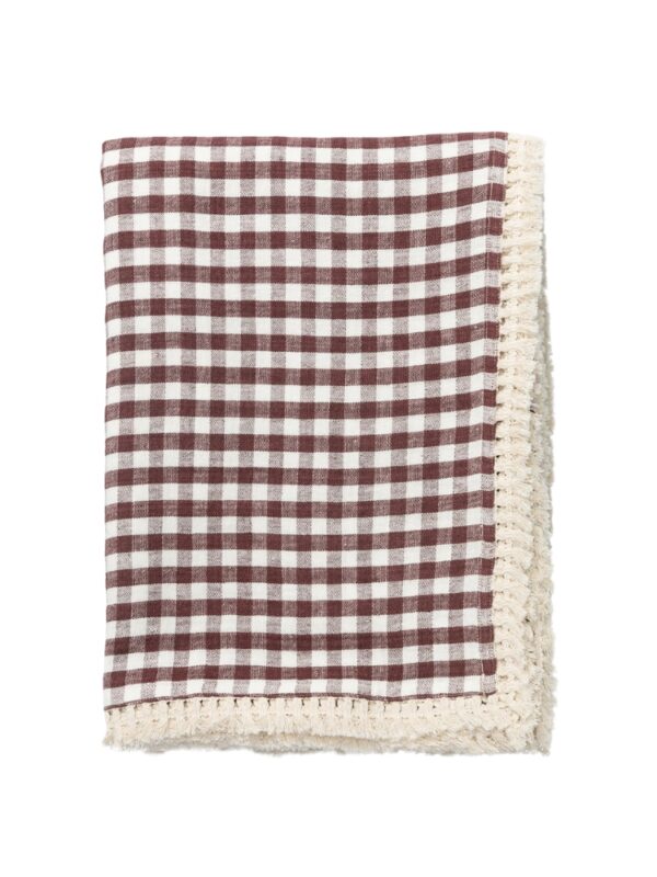 gingham blanket