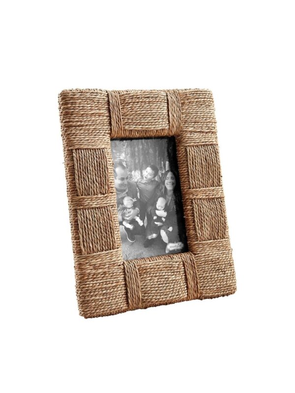 woven picture frame